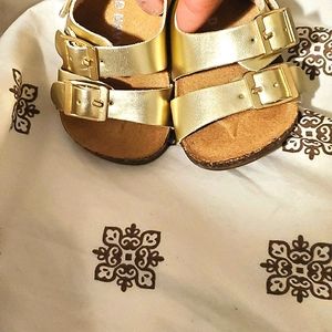 Infant sandals